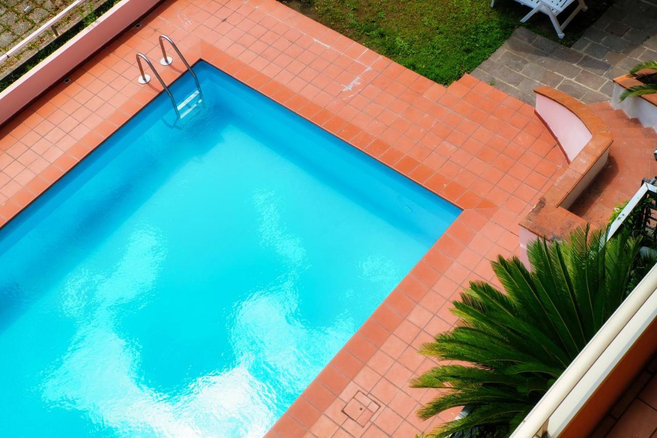Joivy Villa Sofia Côme Esterno foto